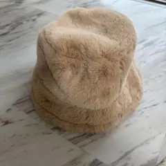 秋冬ベージュ ファー バケットハット