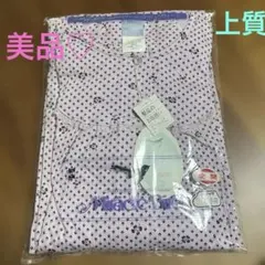 長袖ピンクパジャマ　美品