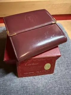 Cartier 三つ折り財布 バーガンディ