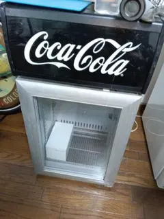Coca-Cola 小型冷蔵庫 本体のサムネイル