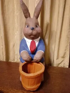 張りぼてうさぎのサムネイル