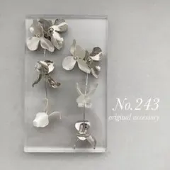 ✨新作✨A6 アクリルレジンバインダー リング付き 韓国 貯金 - メルカリ