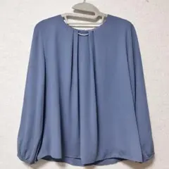 honeys ハニーズ　アクセ付裾タックブラウス　裏地付き　GLACIER