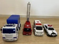 トイコー緊急車両セット　ライト＆サウンド　パトカー　消防車　救急車　＋ゴミ収集車