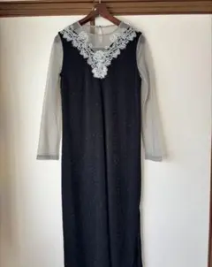 LEJA レースネック透け袖スリットキラキラロングドレスワンピース　ラメ