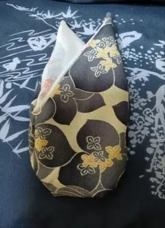 Item thumbnail for item 333b4b11-9726-41a0-9d75-705edf9f2c42