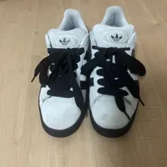 キャンパス スニーカー