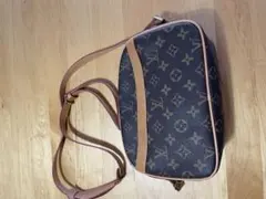 Louis Vuitton モノグラム ショルダーバッグのサムネイル