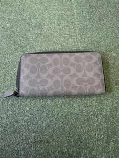 COACH グレー 長財布　傷汚れ無し　ほとんど未使用