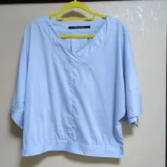 YECCA VECCA Vネック ブラウス ライトブルー