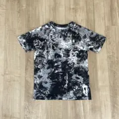 Under Armour 迷彩柄 Tシャツ YLG