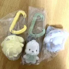 サンリオ　カラフルカラビナマスコットチャームセット