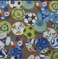 ✱サッカーボール　バレンタイン✱32枚✱ハンドメイド　布シール✱