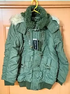 オリーブグリーン ダウンジャケット Lサイズ 【 未使用品 】