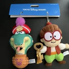 ディズニー アシーム べキート ぬいぐるみバッジ マジックランプシアター