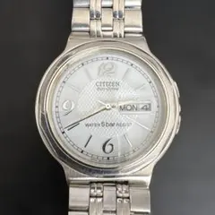 CITIZEN Eco-Drive 5気圧防水 時計