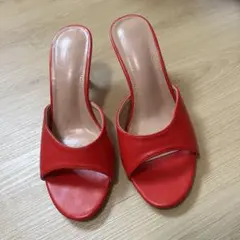 セクシーなレッドハイヒールサンダルのサムネイル