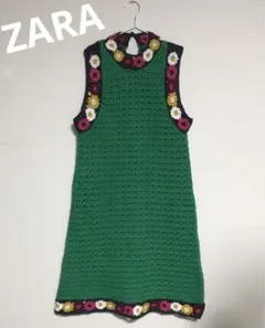 ザラ　ニットワンピース　フラワーモチーフ　グリーン