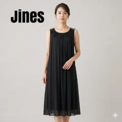 Jines ジネス　黒 ノースリーブ ひざ丈ワンピース　ドレス　ビーズのサムネイル