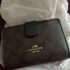 COACH ダークブラウン 二つ折り財布