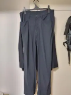 アディダス　ゴルフ パンツ黒色
