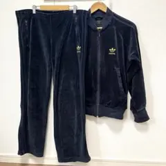 2025年最新】アディダス ベロアジャージ上下の人気アイテム - メルカリ