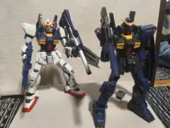 【組み立て済】ガンダムMk-Ⅱ 2体セットおまけ付き