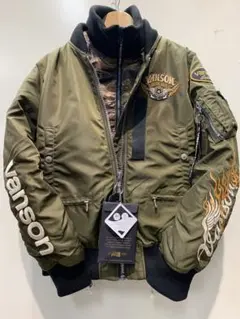 ■ 新品未使用　VANSON バンソンフライングスター 総刺繍 ライダース仕様