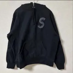 2026年最新】sロゴ supreme パーカーの人気アイテム - メルカリ