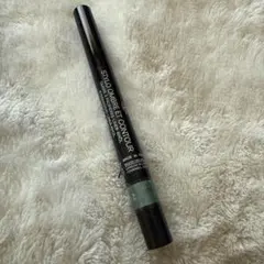 Item thumbnail for item c1242dee-e977-4abb-b81b-26c74863af48