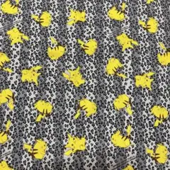 ハギレ ピカチュウ、ヒョウ柄 52cm×100cm