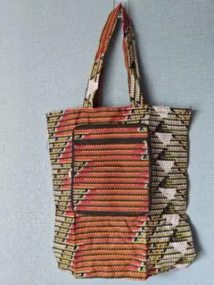 Item thumbnail for item 5a62efe8-ebf1-4d69-bff4-07af63dfa21c