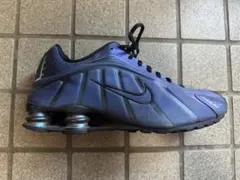 希少カラー Nike Shox R4