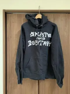 Thrasher SKATE AND DESTROY パーカー
