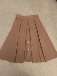 自由区　フロントボタンキャメルタックスカート　４０　美品　春夏のサムネイル