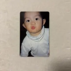 CLOSE YOUR EYES トレカ 幼少期 ミヌク