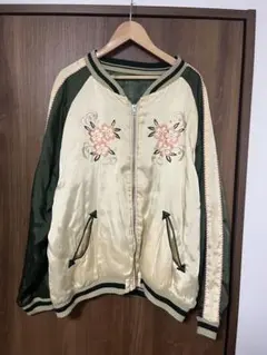 スカジャン 花柄刺繍×零戦 齋藤様専用。零戦(ゼロ戦&桜柄)刺繍入りスカジャン - メルカリ
