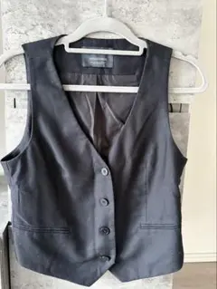 STRADIVARIUS ブラック ベスト M