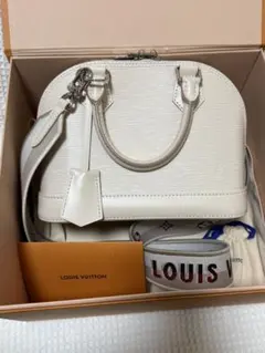 ルイヴィトン　アルマBB