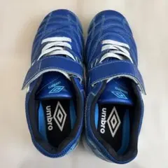 umbro 18.0cm キッズサッカーシューズ