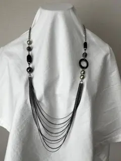 未使用【TRUSSARDI】トラサルディ/多連チェーン＆ビーズ ロングネックレス