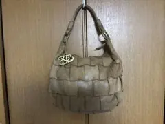 レザー ショルダーバッグのサムネイル