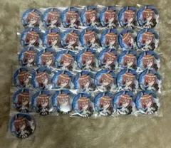 五等分の花嫁 TSUTAYA サンリオ 缶バッジ 二乃 クロミ 46個 - メルカリ