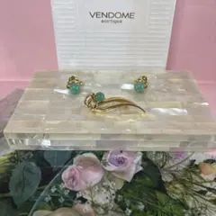 ヴァンドーム　Vintageグリーンアベンチュリンブローチ＆イヤリング2点セット