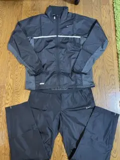 ナイキ ウインドブレーカーセットアップL 黒 NIKE running