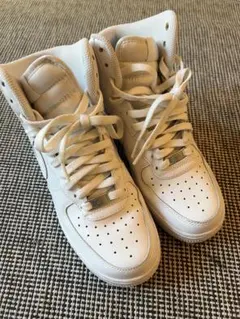 Nike Air Force 1 ホワイト ハイカット