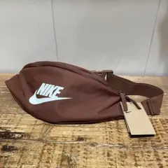 ナイキ　NIKE ウエストバッグ ヘリテージ ウエスト パック ブラウン