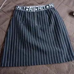 PKLT 黒白ストライプ Aラインスカート