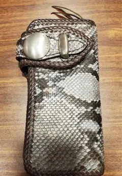 Laluna パイソン&牛革ロングウォレット