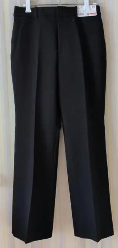 【新品】ユニクロ レディース ストレートパンツ M ブラック